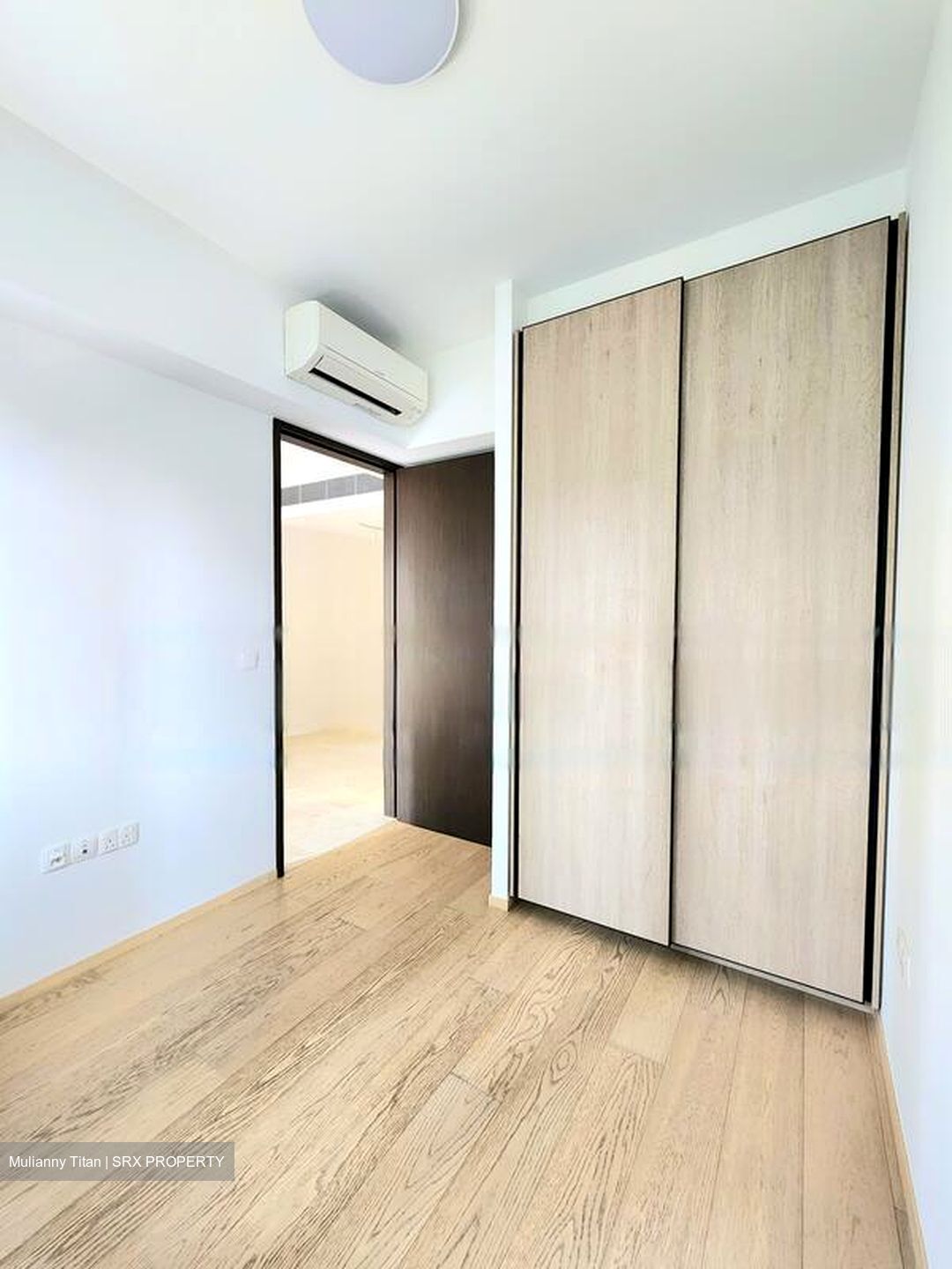 Amber 45 (D15), Apartment #468492111